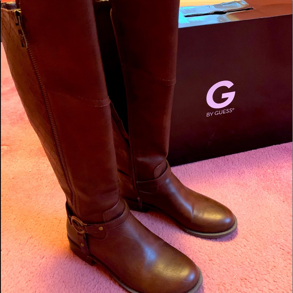 Guess below knee boots almost new dark brown